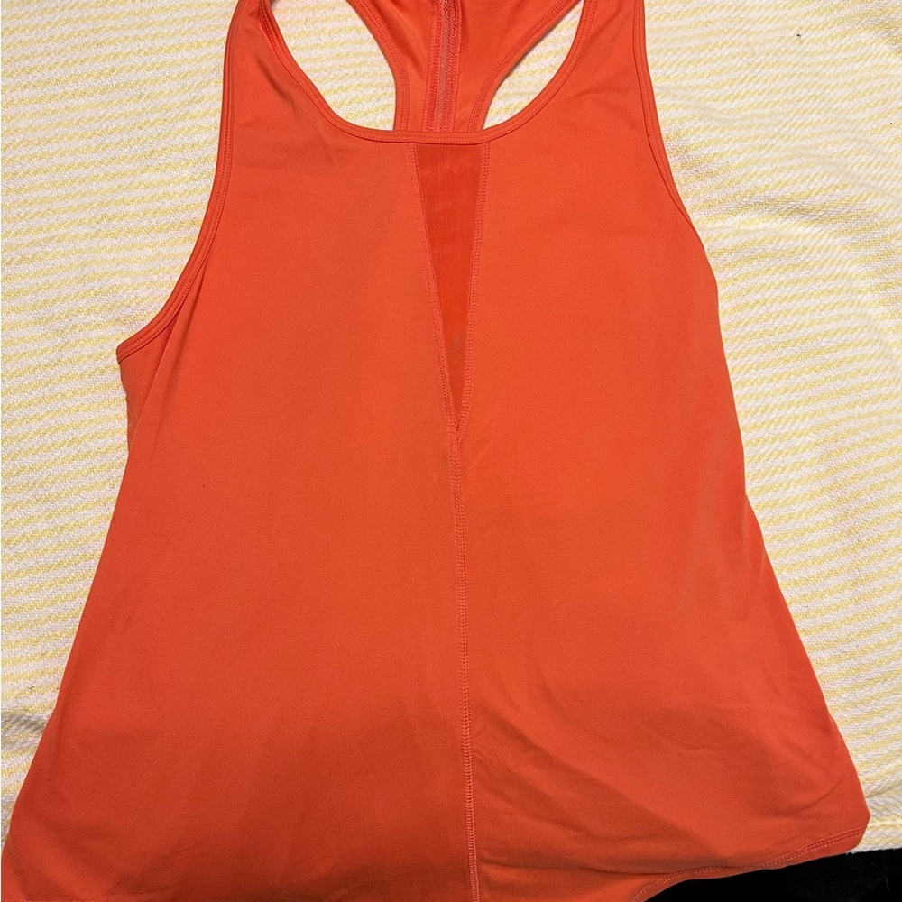 Zyia Coral Effortless Tank